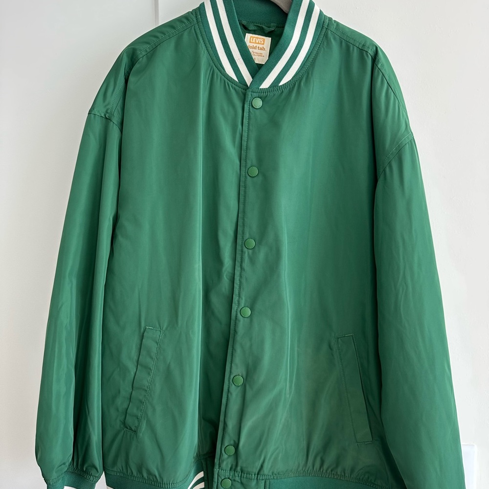 Levi’s bomber jacket